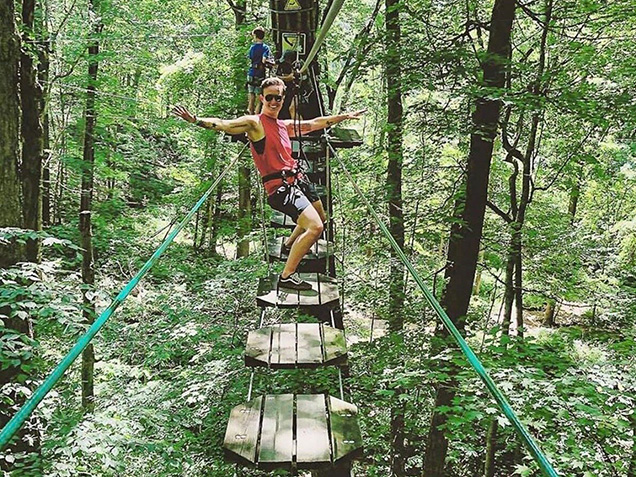 Climber shows off balance skills